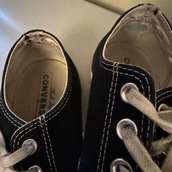 Converse Black Oxford Chuck Taylor Cons - Picture 6 of 10